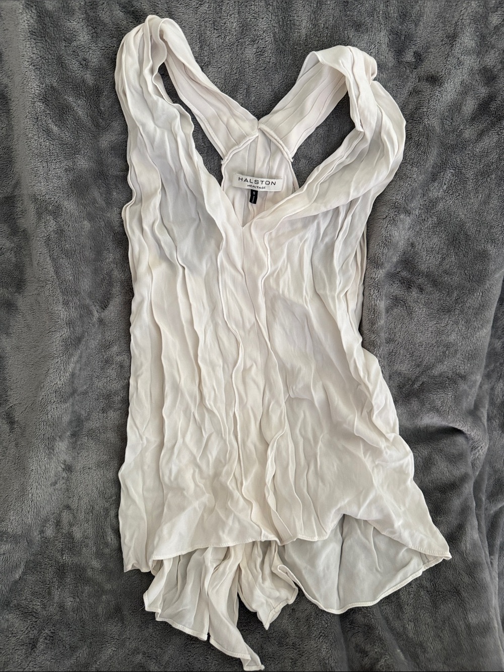 Halston Heritage Cream Textured V-Neck Sleeveless Camisole